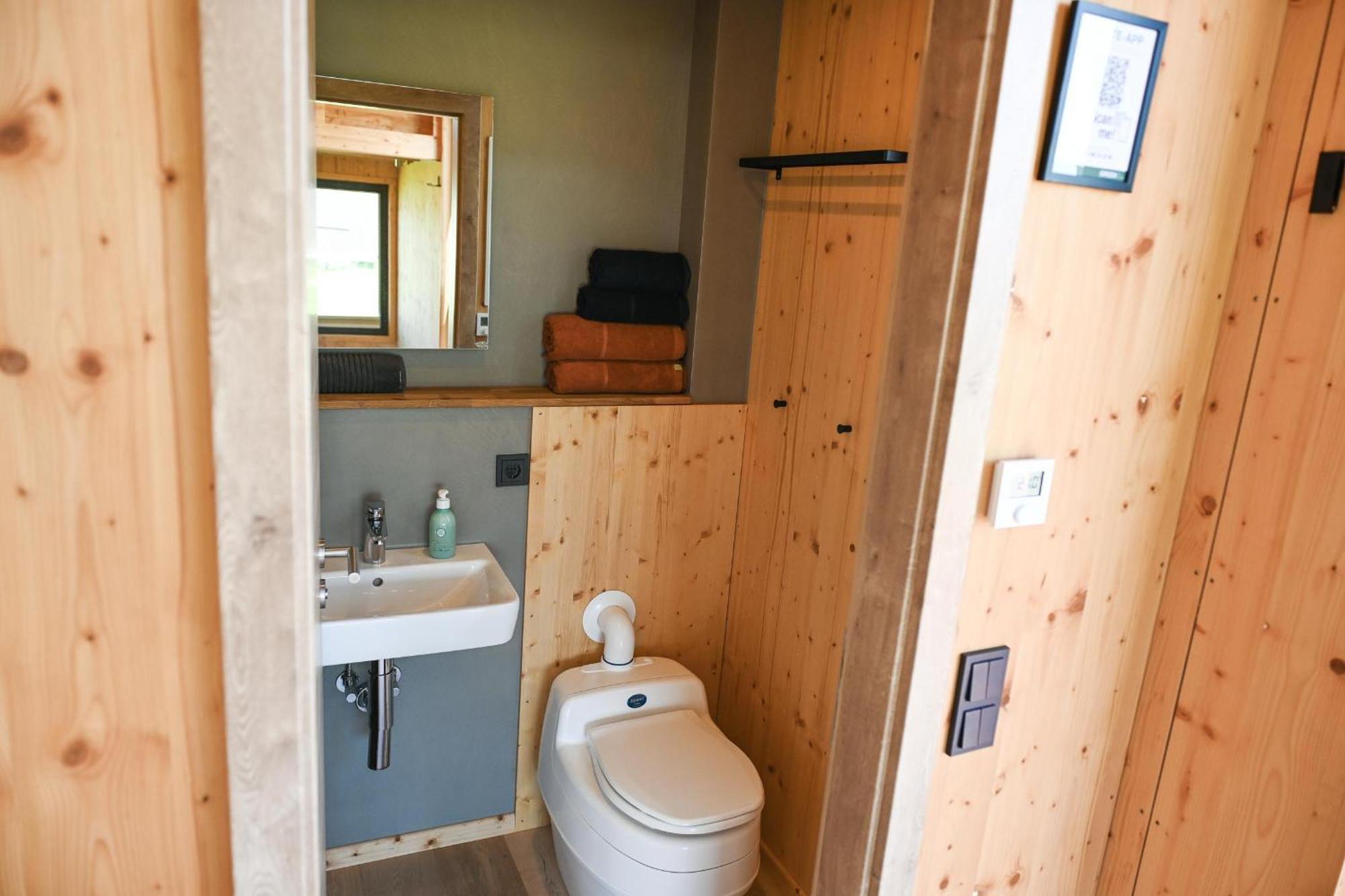 Tiny House Nature 8 Innenlage - Green Tiny Village Harlesiel 카롤리넨시엘 외부 사진